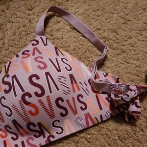 Victoria Secret T-Shirt Bra (2)